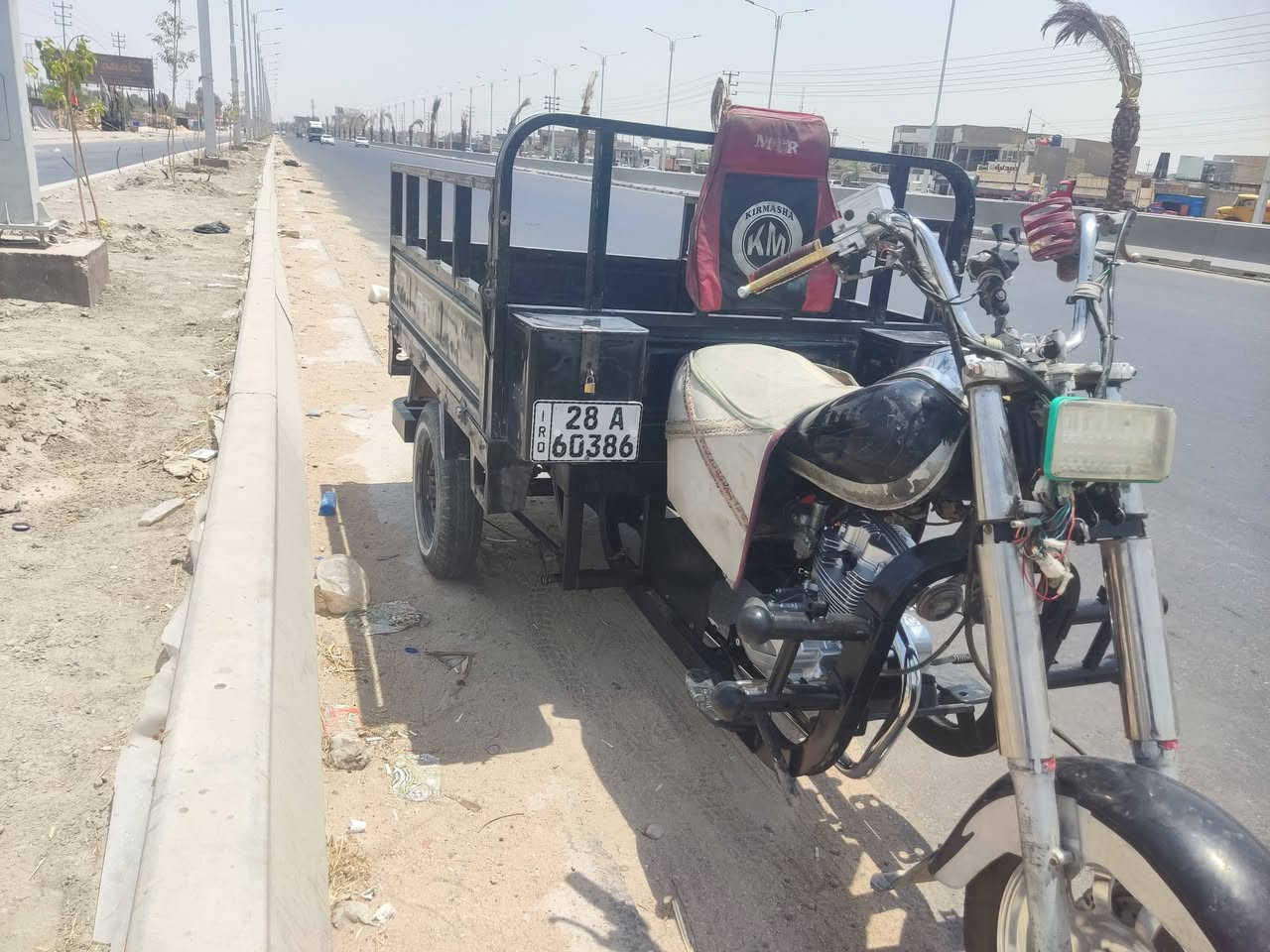 السلام عليكم شباب درجة للبيع موديل 16 رقم الماني بسمي غراضهة كلع 25 معمره وجهة موجود  السعر 1950وبيه مجال
***********
