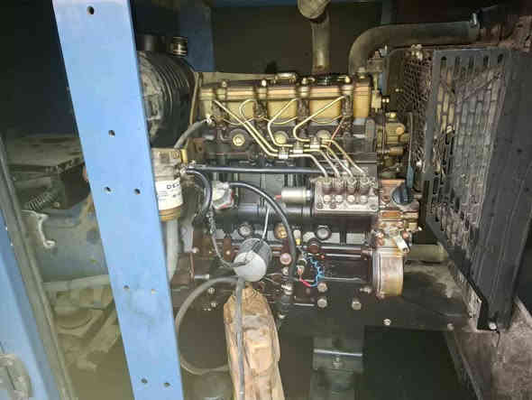 مولد بيركنز ٤ بستم ٢٢ كيفي انكليزي ٤٠٤ شرط شركة 
مكان موصل 
السعر ٢٨$
***********
*********** موصل
