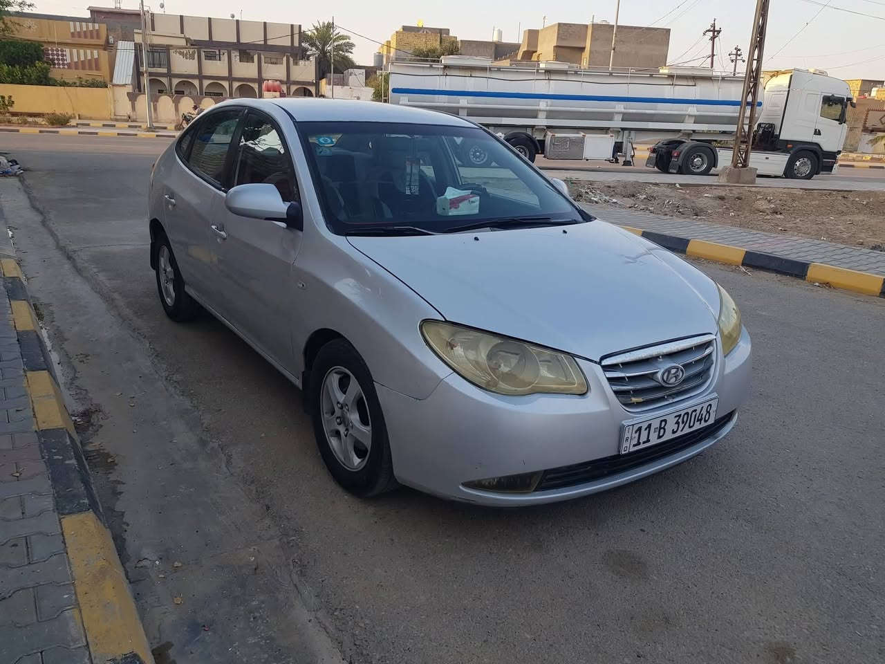 سلام عليكم
للبيع النترا ( المقدسه ) خليجي 

موديل ٢٠٠٩ 

رقم بغداد الجديد سنويه وهزه جدد باسمي تحويل مباشر

سياره جاهزه من كل شي 

تخم تاير تبريد ثلج صدر امامي خلفي جدد

السياره مصبوغه عام بيها معجون جاملغ خلفي وباب خلفي 

مكفوله من الكلبه والجفيه والكص 

مكان السياره محافظه واسط / الحي / حي الوحده 

السعر ٧٦ ورقه وبيها مجال بسيط 

للاستفسار الاتصال على الرقم *********** 

اتصال فقط لان مكلف بالنشر وكل شي بينته بالمنشور .
