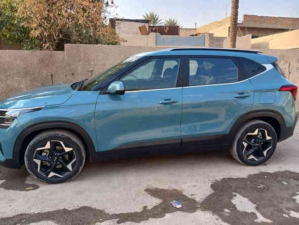 سلام عليكم 
سلتوز 2024 رقم بغداد 
لون مميز 
حادث حلو موضح في الصور مكينه الفين 
خير من الله سياره 
صبغ البنيد فقط 
***********
