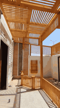 🪵 سحر الخشب.. حيث تلتقي الفخامة بالراحة!
هل تبحث عن تحويل فناء منزلك إلى واحة من الهدوء والأناقة؟ الخشب ليس مجرد مادة بناء، بل هو لمسة دافئة تمنح المكان روحاً خاصة. 🏠✨
...
تواصل خاص عبر رقم التالي .
***********..عمار الرسام
