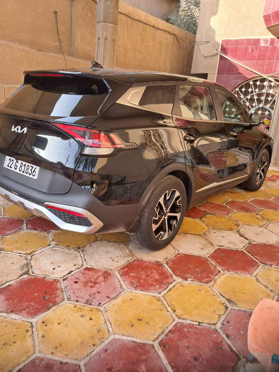 سلام عليكم سياره سبورتج2023ماشيه55الف حساسات إماميه وخلفيه سياره بصمه بريم وراد  امريكي بيه ضربه بلباب جنطه ضربه  بسيطه لمكان البصره حيّ الكفاءات سعر 195 الهاتف ***********
