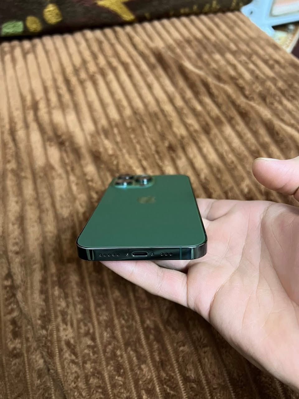 سلام عليكم
ايفون 13برو ماكس  

ذاكره 256

بطاريه 91

دبل شريحه

 وتر بروف 

نضافه 💯 

لون مميز زيتوني 

جهاز بلادي باتري شرط ما مرفوع 

السعرر 700🔒

متوجد خاص 

رقم الهاتف ***********
