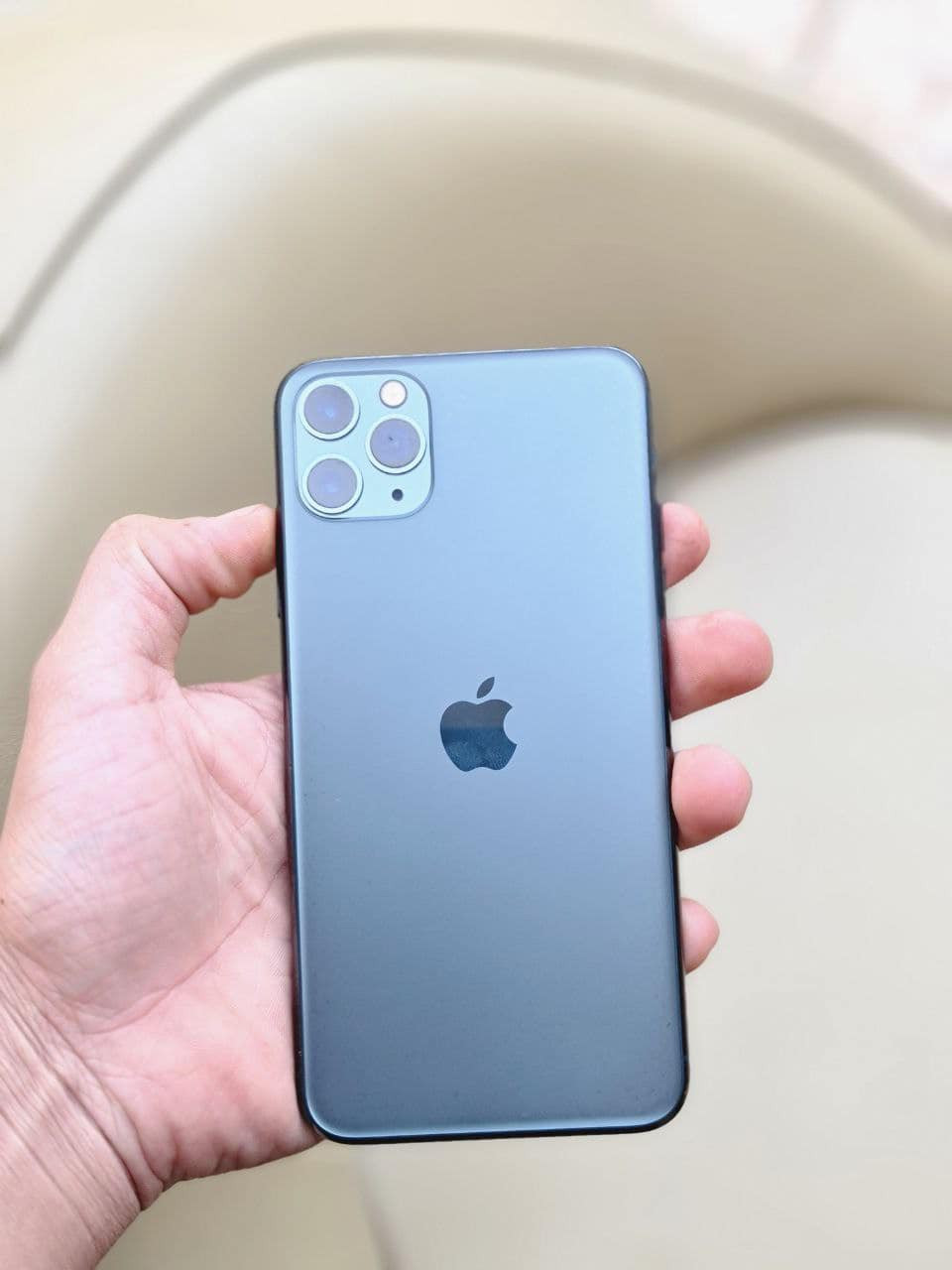 السلام عليكم 🫡 

الجهاز الاول الترا نوت 20 شرق اوسط ذ256 5G دبل سيم 
بدون ملحقات السعر 350 كلشي شغال مابي اي خلل

الجهاز الثاني 11 بروو ماكس ذ256 شرق اوسط كارتون مطابق موجود ويا مابدل بي اي شي بطارية 74 بلادية بي شخوط بشاشة مثل مموجود بصورة نموذج M  سعره قفل 🔐 300 الف 

رقمي للتواصل***********

 العنوان الديوانية ويوجد توصيل 🚚
