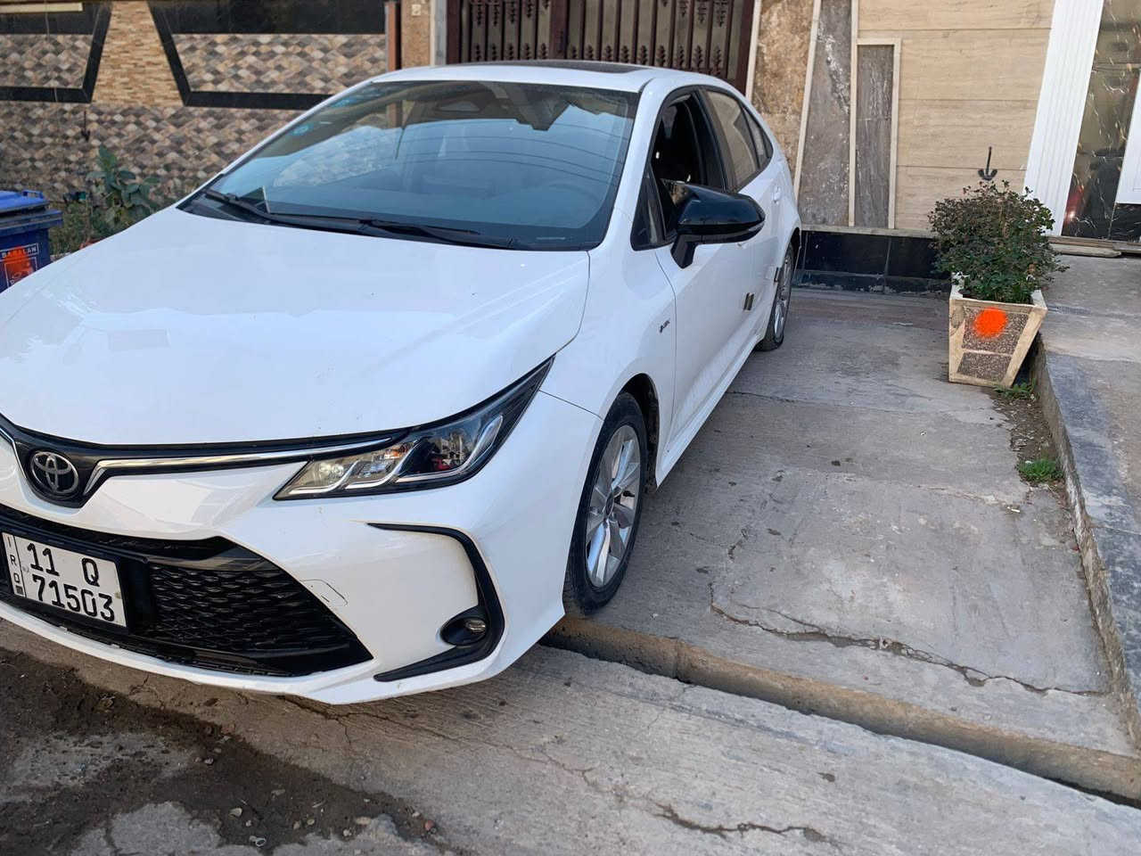 السلام عليكم كورلا موديل 2024 خليجي هايبرد رقم بغداد بأسمي ماشيه 29 الف مكفوله كفاله عامه فول مواصفات 
بصمه 
سلايت
محرك 1800
رادار امامي 
تحديد مسار 
كروس سرعه 
شاشه اصليه 
كامره دواره 
تحكم ستيرن فول 
لد امامي 
كشنات جلد 
وبعد بيها مواصفات اكثرر
مكان السياره بغداد شارع فلسطين 
السعر 148 وبيها مجال بسيط 
الاستفسار على الرقم 
***********
