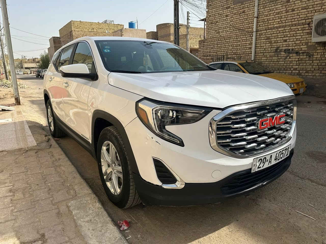 بعد التحية والسلام 
خير الكلام ماقل ودل 
تيران موديل ٢١
رقم واسط بأسمي شخصيآ وشرط التحويل بيومهه 
الضرر بدون شاصي فقط جاملغ ودعاميه وسحب حافة بما يسمى بالفخذه او تسميه أخرى إلى مستنده عليها الدعاميه 
مواصفات التيران معروفه ميحتاج تنذكر مواصفات عاديه 
السعر ١٦٠
يرجى الاتصال ع ل ارقام أدنّاه 
***********

‬***********
مودتي وتحياتي
