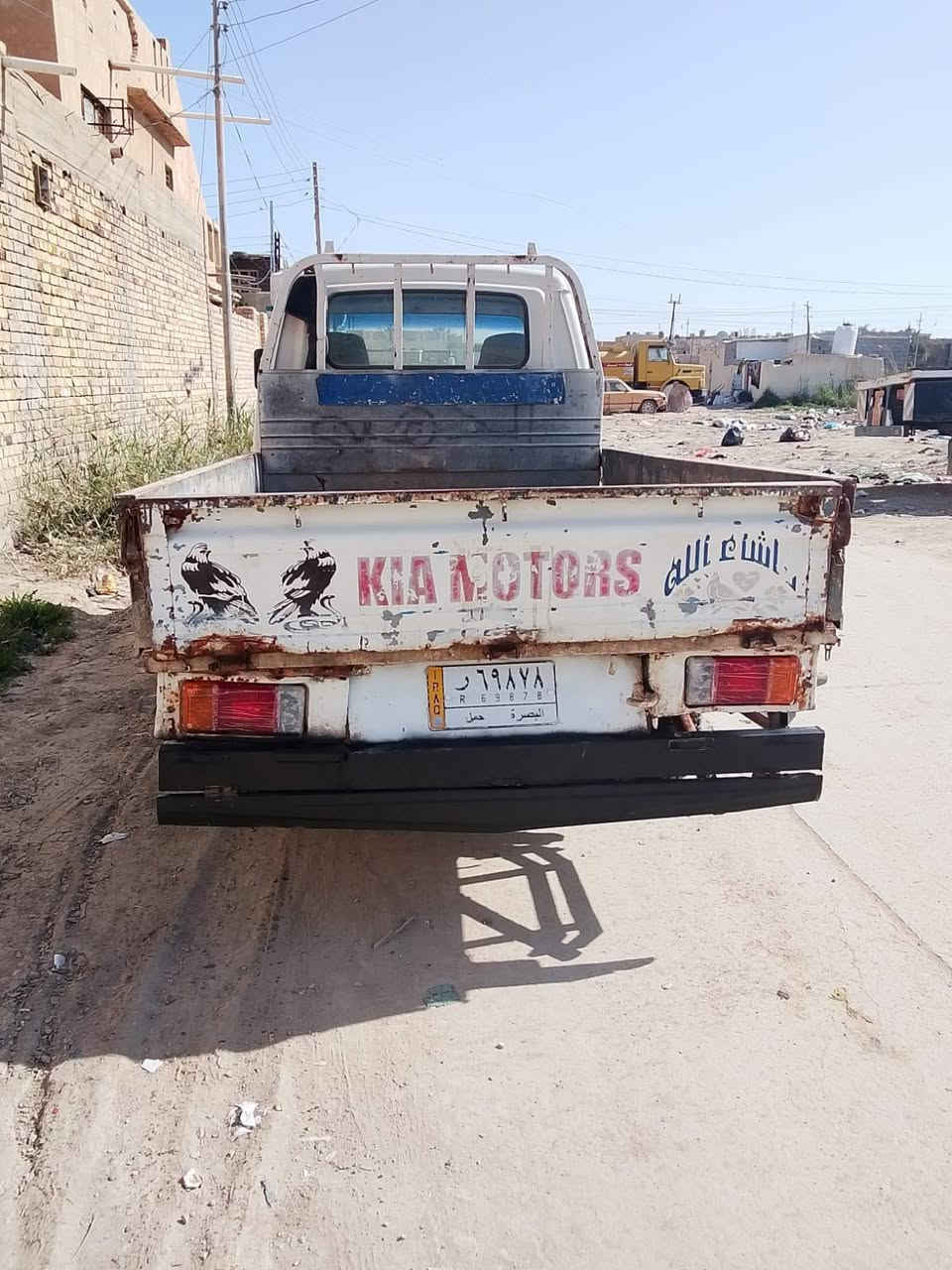 رقم الانتصال *********** كيه بنكو للبيع رقم بصره راعيه يمي مكينه جديده توني شاده كير جديد بس بي  الثالث يفلت بس تبدله صفره مال نمره. كهربائيات شغال تخم تاير. باتري جديد حداديه جديده.  /سعر 35 وبيه مجال مكان ناصريه قضاء الشطره
