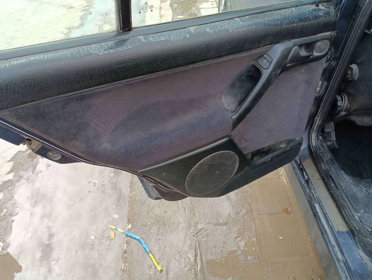 كولف للبيع موديل ١٩٩٣ رقم بغداد انكليزي كير اوتوماتيك تبريد شغال مكينة ٢٠٠٠ نوزل  سيارة كشر @بلادي لا ضربة لا خياس لا صبغ لون نيلي سيارة نظيفة ومرتبة تحويل مباشر ما اسوي وكالة السعر ٤٥ ورقة مكاني بغداد مدينة الصدر  رقم الموبايل *********** Colombo, Sri Lanka
