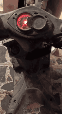 سكنس فحل للبيع 
دراجه بيه نقوصات بسيطه كلش المكينه نضيفه تخبل 58 شلعه مخيفه نعومه المكينه تخبل رونها قوي معدل 100 وفوك
دراجه قويه بشكل عل تبليط تفحط
مكفوله من سرقه و من كلشي 
سعر خاص 
مكاني عبيدي حي الرئاسه شارع 20
رقم ***********
