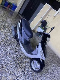 ماكس 120 دراجه نضيفه يرادله تاير امامي تعبان 450 وبيه مجال  بغداد الام...