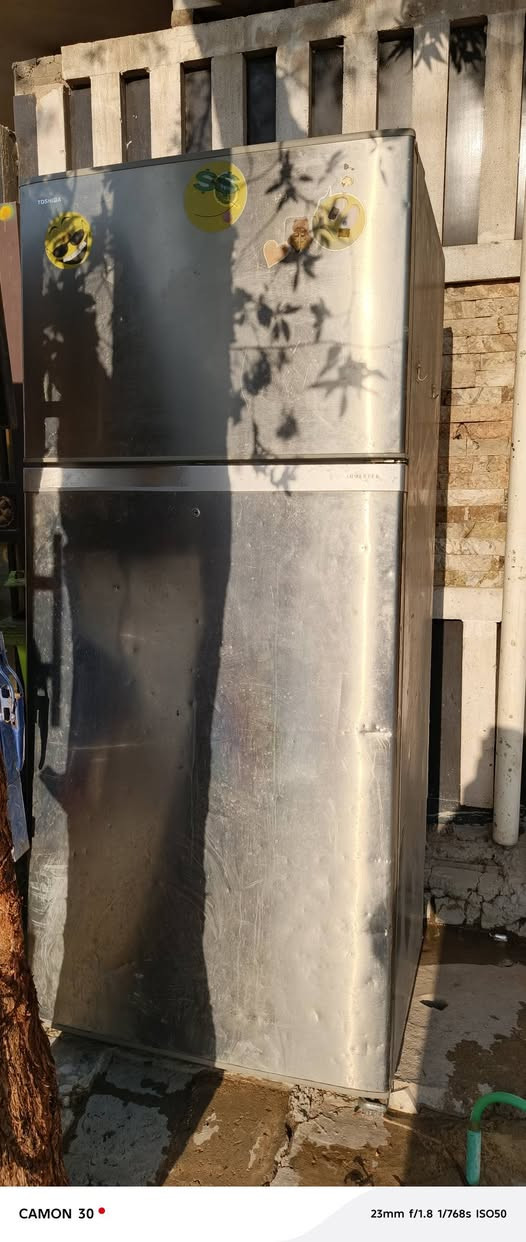 السلام عليكم ثلاجه عاطله  حجم كبير للبيع 
زعفرانيه


**إذا كنت صاحب هذا الإعلان وتريد حذفه لأي سبب، رجاءا أرسل رسالة إلى الدعم الفني**