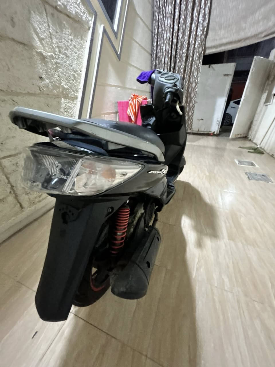 متاح سكنز فحل  فول نضافه وناعمه دراجه شلعه خير من الله ماصارلي سبوع من منزله من المعرض اوراقه موجوده هذه رقمي *********** مكاني بابل
