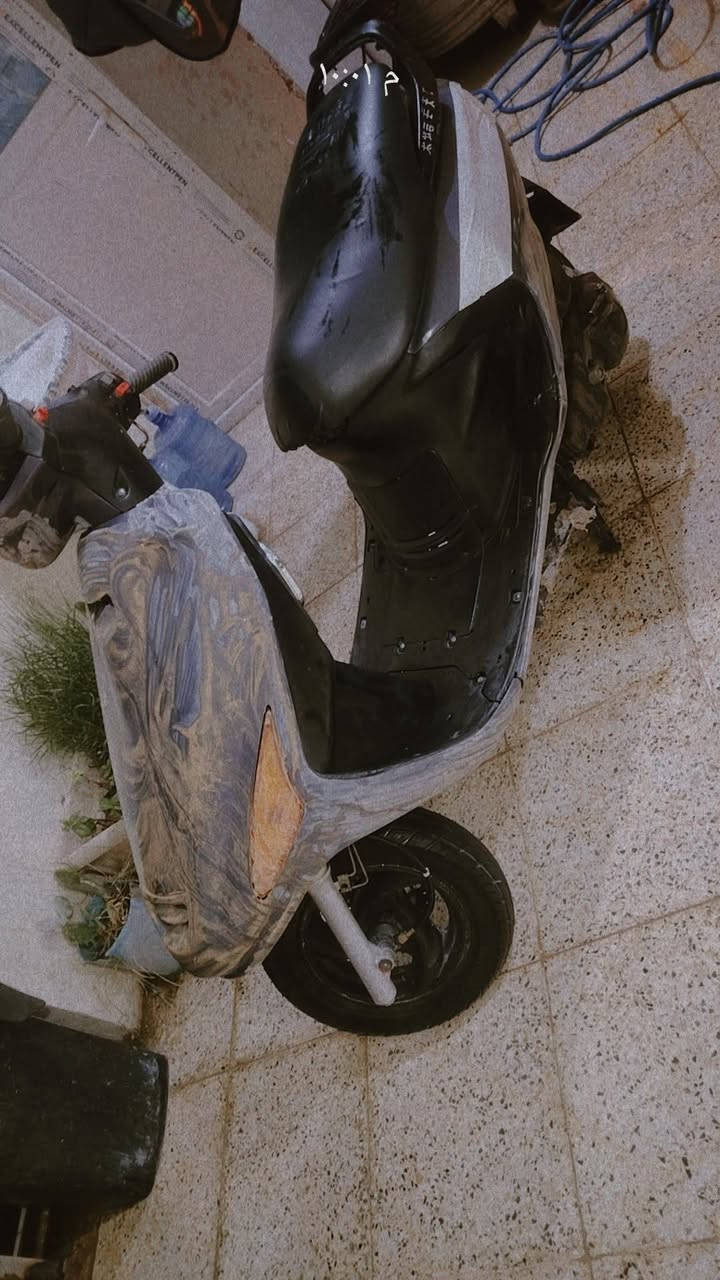 نظيفه دراجه فراشه شغاله من اللايت للسلف مقفوله السعر 450 بها مجال اللي يحب تفضل خاص٪
***********
