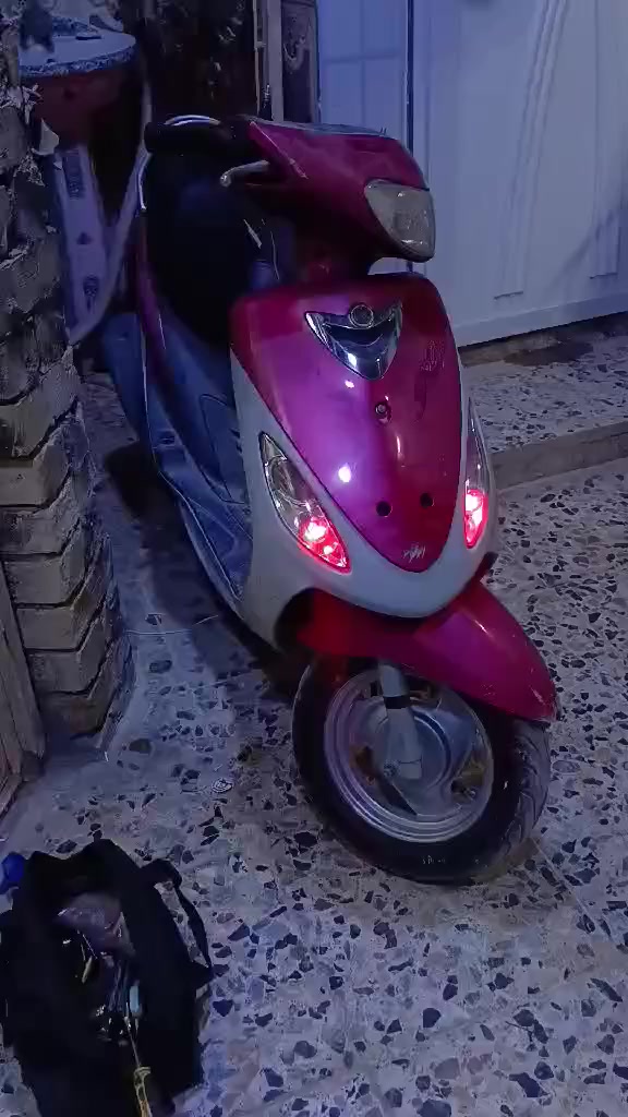 سلام عليكم دراجه ماكس منغولي لون رماني شباب ايشي بل دراجه بلاد مكينه ما مفتوحه دراجه كل وكت سلف اطلع كلشي بي يشتغل دراجه رمبه خير من الله مكان بغداد بلديات سعر 700 موجود خاص هاذا رقمي ***********🤚اوراق دراجه موجوده
