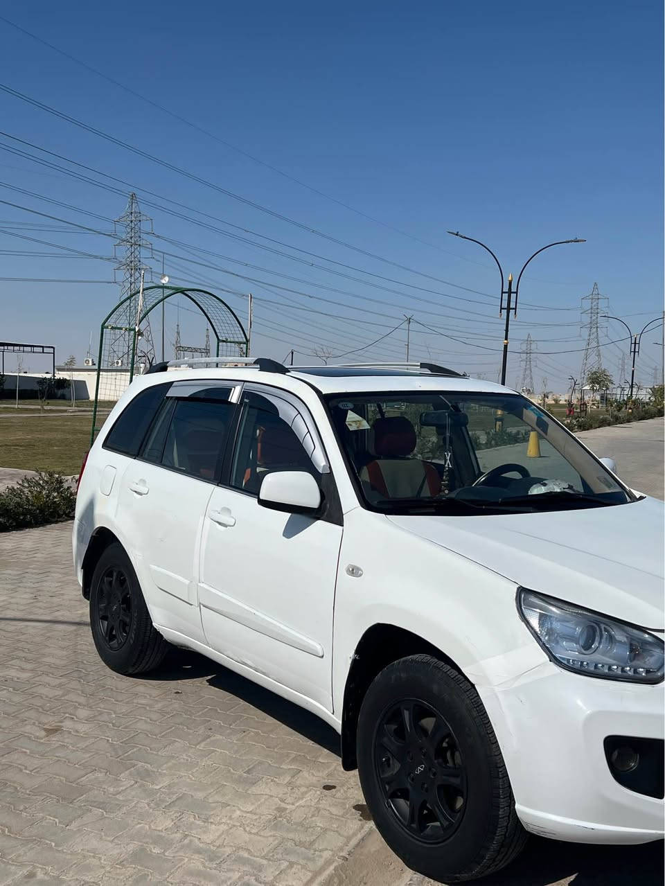 تيكو 2012 بسمي سياره سنويه وهزه ل2027 سياره حداديه بحاله جيده مكينه وكير خير من الله بيه جاملغ وبنيد حلوه وجاهزه وماعيزه شي تبريد ثلج كهربائيات كله شغله سعر 50 وبيه مجال للبيع او المراوس رقم تلفون *********** النجف, العراق
