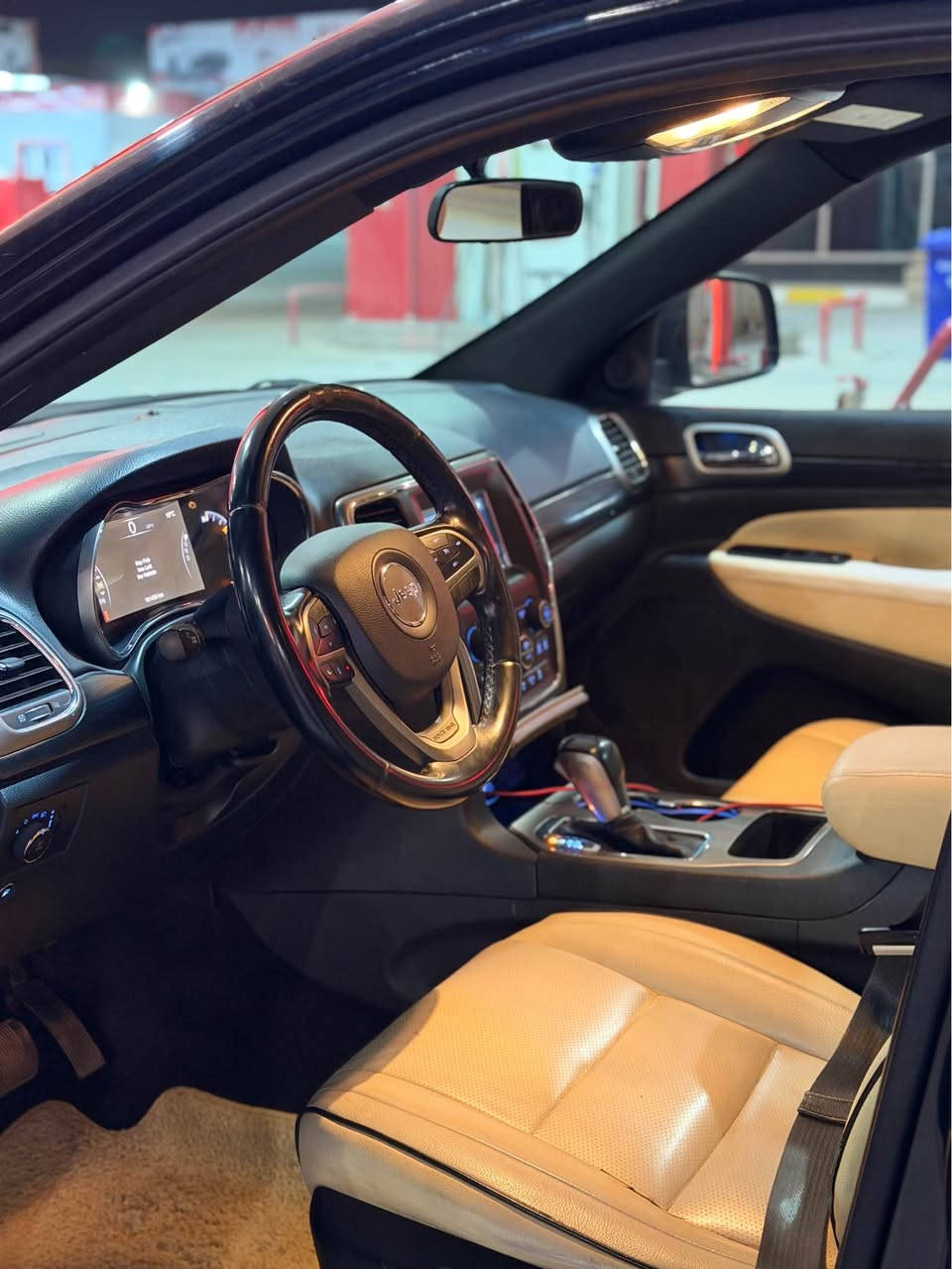 سعر مناسب 205$
سلام عليكم جيب لاريدو 2020 للبيع السيارة كلش حلوة ونظيفة وجاهزة رقمها اربيل مبيها برغي نقص بيها بس جامرلغ السكن صبغ فقط وبي رصعتين تلاثة والكير والمحرك شرط السيارة كلش ناعمة سياقته وكلش حلوة مكان السيارة بكركوك والسعر 205$ وبي مجال جداً بسيط للاستسفار والتفاصيل الاتصال على الرقم فقط (***********)
0️⃣7️⃣7️⃣1️⃣4️⃣9️⃣0️⃣2️⃣0️⃣0️⃣5️⃣ كركوك, العراق
