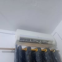هاذه سبلت للبيع هوى وقطعه الخارجية...وحده كام يطلع هوى حار يمكن عوزه غ...