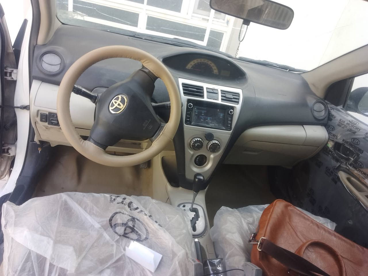 يارس 2007 بيهة خيط بخار وتحتاج الى ترتيب الشواصي والتكم و حوض الجنطة جميعها سالمة المكان النجف السعر 59 للاستفسار الاتصال *********** رقم نجف
