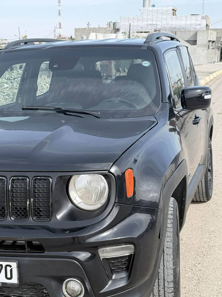 السلام عليكم
جيب رنكيد 2022 وارد امريكي

المواصفات

1- محرك 1.300 تيربو

2- بصمة تشغيل وابواب

3- سايد بريك بصمه

4- تدفئة تبريد بلكشنات

5- تدفئة بلستيرن

6- رادار امامي

7- نقطه عمياء 

8- شاشة كبيره

9- كامره خلفيه دواره 

10- كشن السايق كهرباء

11- تحديد مسار

12- اوتو هولد

13- دفع رباعي 4في 4

14- فول تحكم استيرن

15- السعر 123

ملاحضه محرك وكير خير من الله  ترايها يخبل حداديه 100 بل 100 حادث  الجاملغ الامامي فقط
صبغ 3 قطع  صور الحادث موجوده بلمنشور 
*********** واتساب 
*********** كركوك, العراق
