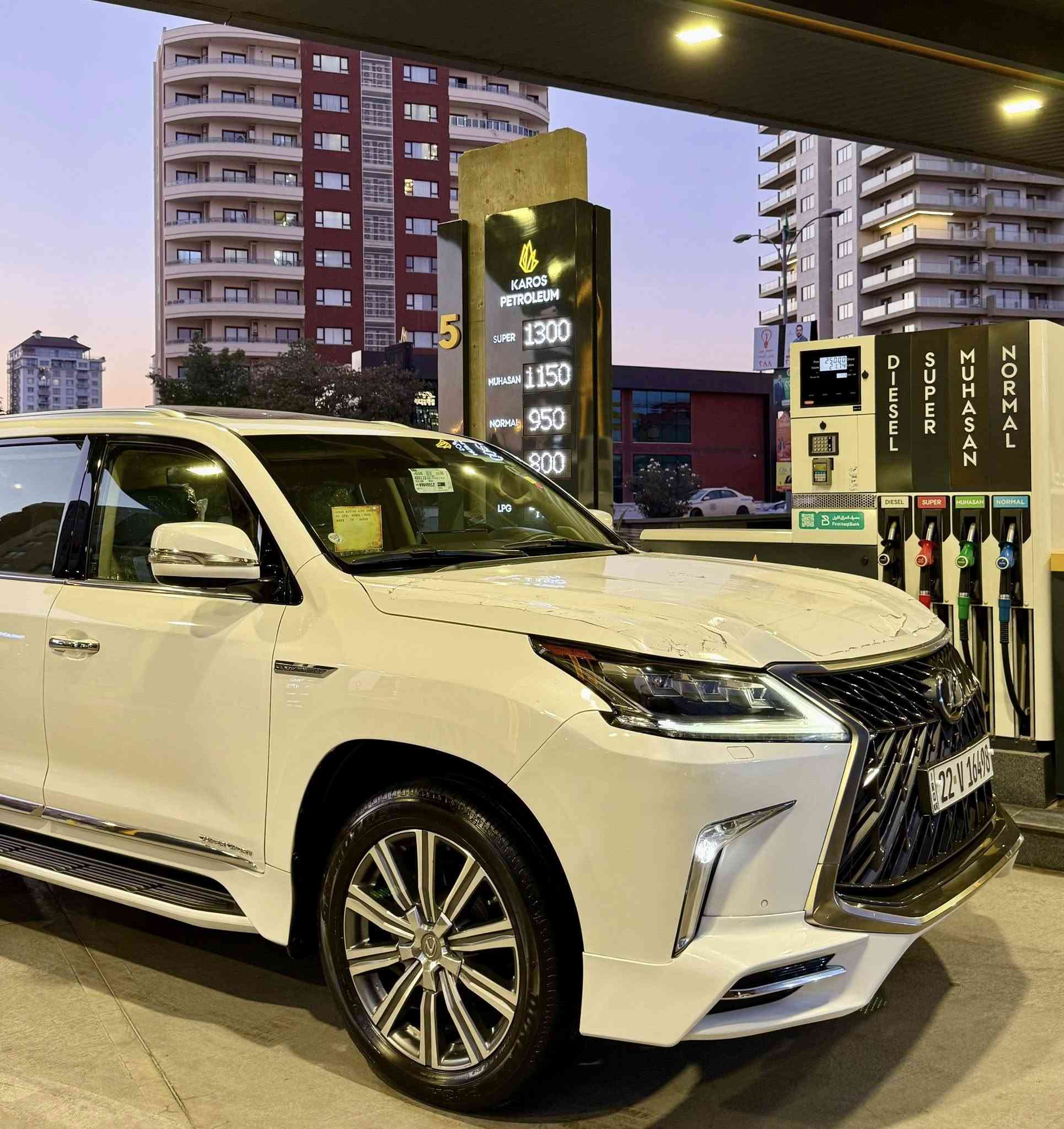 ‏Lexus LX 570. Super sport 2017
﷽

ماشآءالله  تحدا شرط ماكو هيج نضافطها 🔥
أخت زيرو بل كارتون 📦📦

داخل بيجي 

🔷(سياره بدون بدون موراوس )

🔹لكزس 2017      LX 570

🔹بريمی 📦

🔹 مكفولة كفالة عامة من الدعامية إلى الدعامية

‏‎بدون صبخ .بدون بارد  ،بدون رصعات ،بدون حتى شخط🔹

‏‎دعاميات هم بدون صبغ ،رمل مابي ،لحية بدون صبخ ..بقية كلها بشرط

🔹ماشية 107 الف 

 فول فول المواصفات 🔹

  ➕بصمة➕ الانزلاق➕ورقة البيانات➕شغال كشن جلد و هيلتر 
الاحتلال➕راس ديفيد➕ 5 كاميرات  ➕ثلاجة➕زينون، جلد جاف  تدفئة شفط التبريد خزينة➕هواء مزدوج➕نظام ايكو سبورت,➕حساسية الديك المؤخرة  مرايات➕الفتحة➕باب خلفي جك➕رادار إمامي

محرك كير بشرط مامفتوح 🔹

سيارة حيل نظيفة كلشي عل بلاد لوك

سنوية زنكة كلشي جديد مدفوع لـ2029

باسمي السنوية بشرط تحويل و خرامة 

سيارة مابيـها دينار مصرف كامل من كل نواحي

نظافه ١٠٠٪؜ كامل سيرفس بدون نقص و بدون مصرف🔹

سياره مال بيت أي نقص مابيها 4 إطارات جديدة تحتها

نفسي يوم /تحويل و وكالة حاظر 

مكانك /داخل سليماني

🔸سعر 638$
🔸موبايل/ ***********
