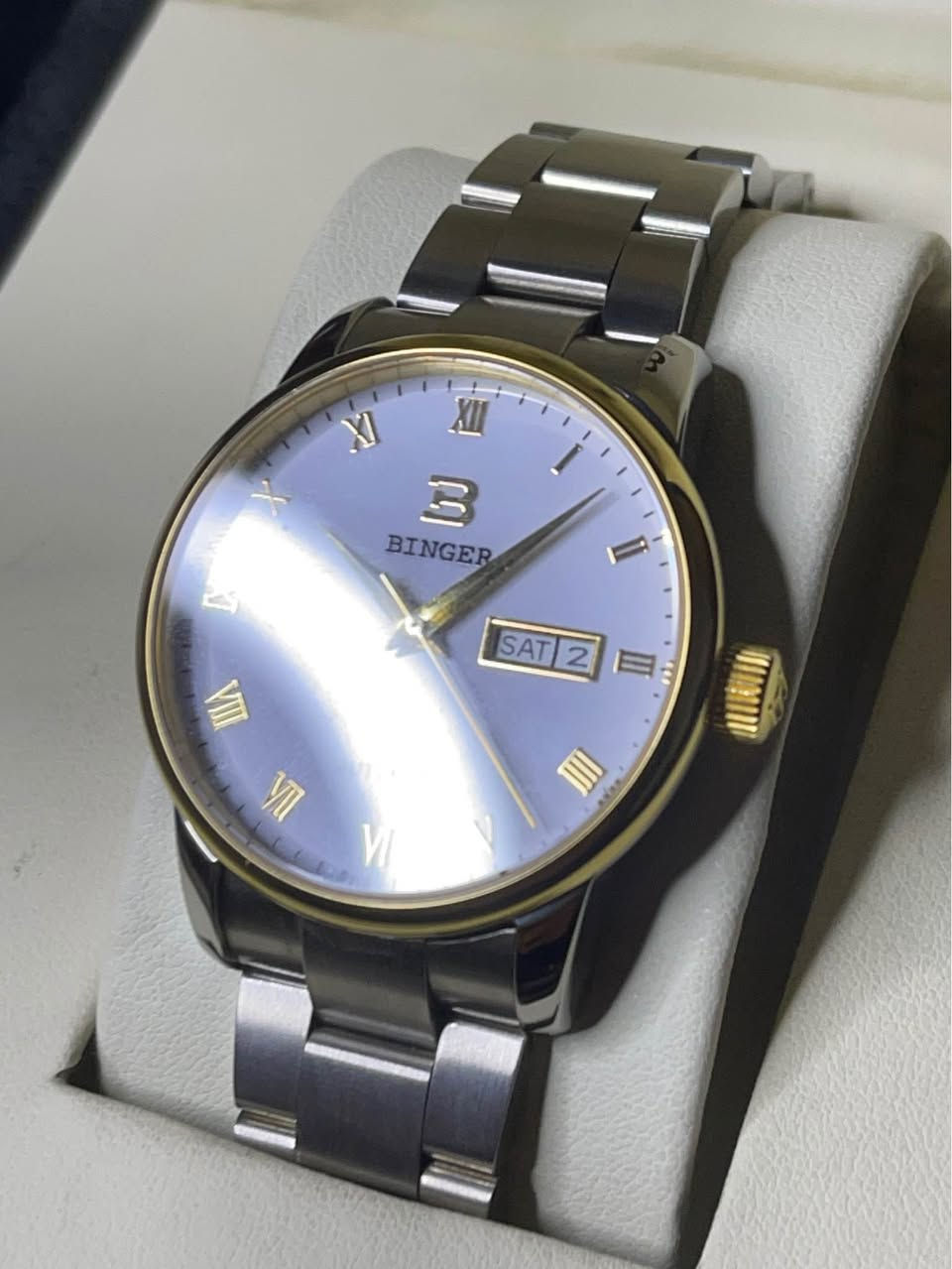 ساعة بنكر براند اوربي مكينة ياباني اوتوماتيك كشف
الساعة مختومة ضهر ومكينة وقفل
ضد الماء
جامة زفير ضد الخدش
ستنالس ستيل حقيقي
مع علبة الوكاله 
قطعه كلش حلوه ومميزه
القطر 38 ملم
السعر ٦٠ الف بغداد, العراق


**إذا كنت صاحب هذا الإعلان وتريد حذفه لأي سبب، رجاءا أرسل رسالة إلى الدعم الفني**