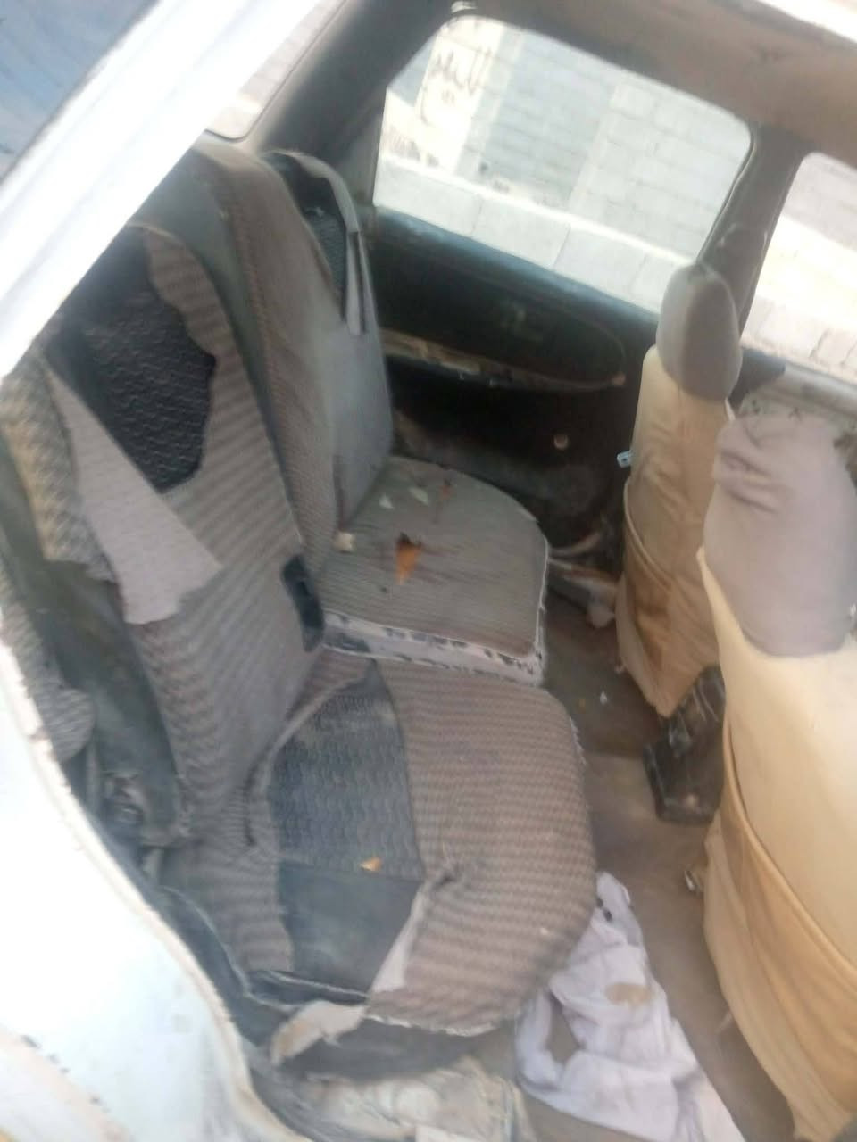 السلام عليكم نيسان ابرايمره للبيع السعر مليون ابي مجال الرقم ***********
