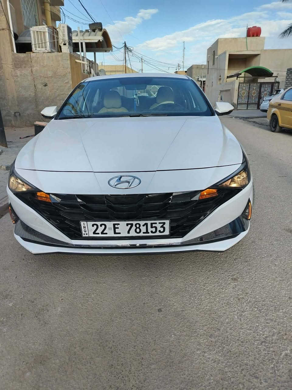 سلام عليكم انتر موديل 21 خليجي بيه باردات قليله سونار موجود ارييل تريد وكاله تحويل بكيفك باسم شركه تاخذ ورقه ونص شركه لولوه *********** سعرها 157بيه مجال خليجي
