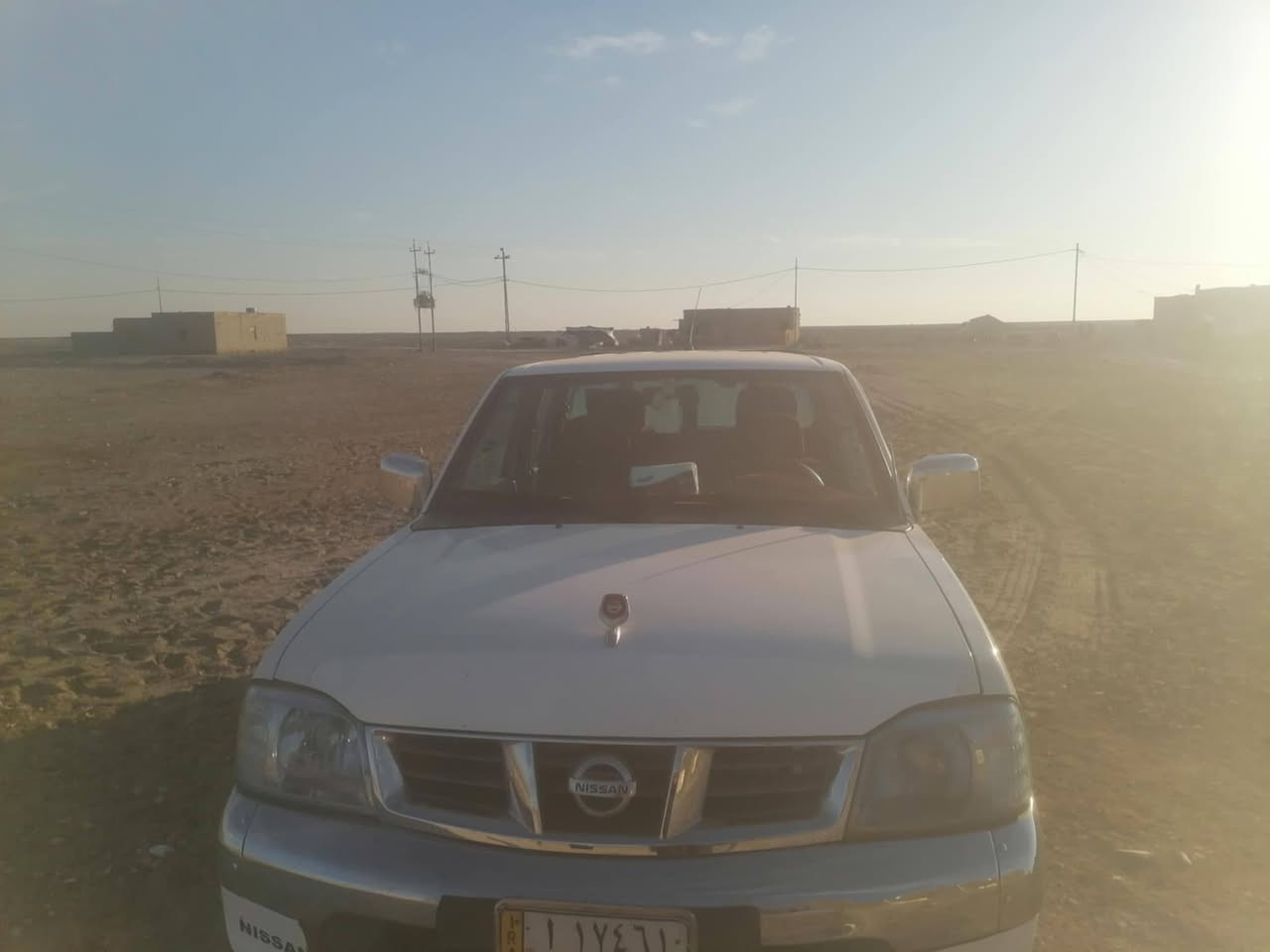 نيسان 2014 سياره نظيف مال جناي سياره مكفوله من اي ظربه اي ستفسار ع رقم***********
