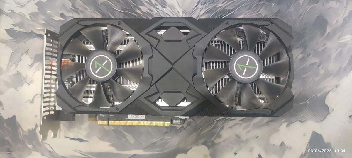 سلام عليكم
كروت ثنين عطلانات ماعرف شنو عطلهن ابيعهن فحم 
Rx 580 8gb 
Rx 560 8gb xt
ثنينهن ب50


**إذا كنت صاحب هذا الإعلان وتريد حذفه لأي سبب، رجاءا أرسل رسالة إلى الدعم الفني**
