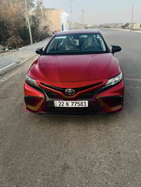 كامري موديل 2021 مواصفات SE الحادث موجود بالصور  جاهزه ما بيه نقص  ماش...