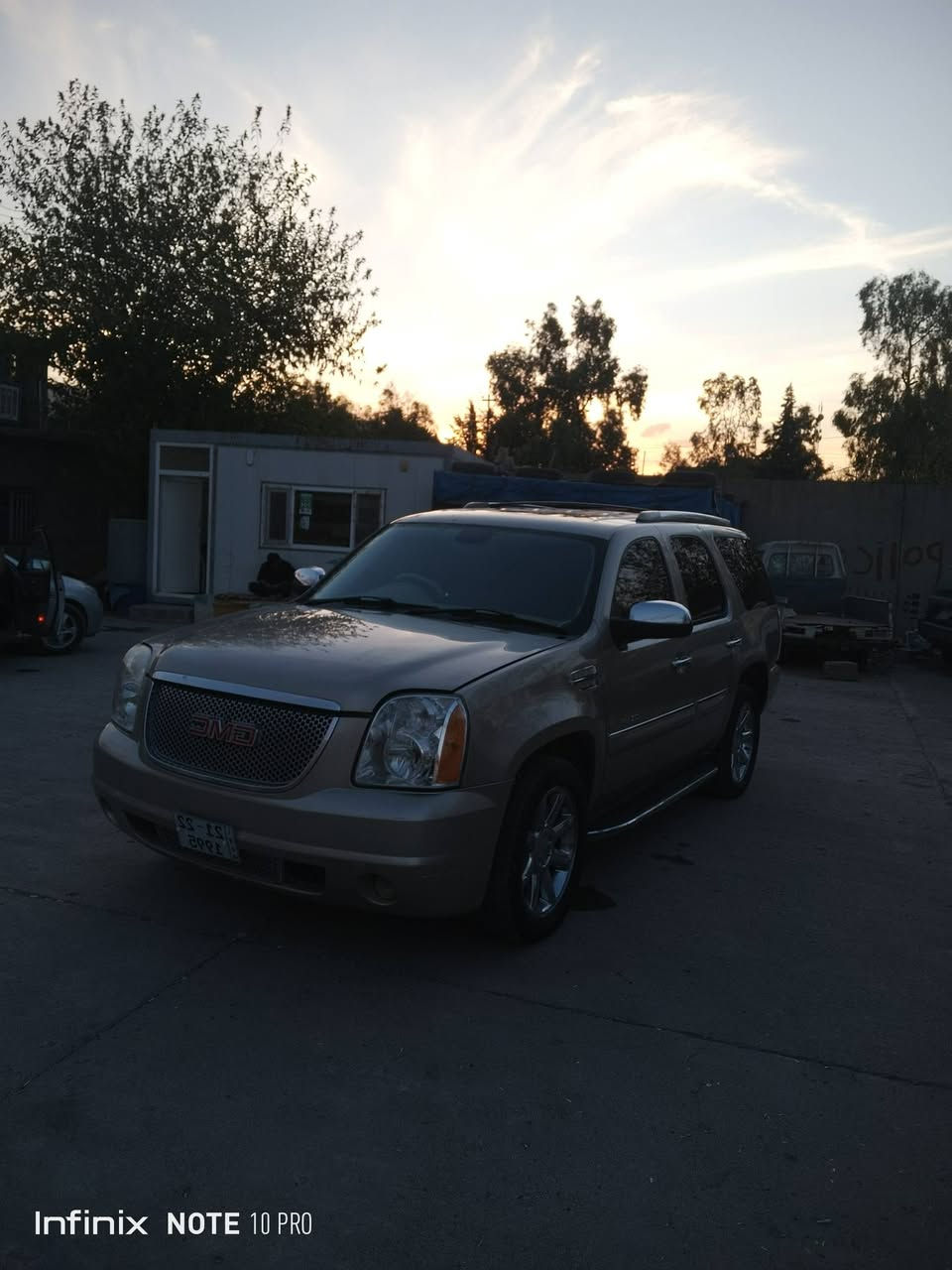 بەناوی خوای گەورەو باڵادەست .جێمسی داینادی مۆدێل 2008فول مواسەفات 8 بستۆن سەیارەکە موسە دوبەیە بۆفرۆشتن شوێن ڕانیە نرخی 58وەرەقە .ژ.م.*********** تکایە ئەوەی موشتەرینیە پەیوەندی نەکات لەگەڵ ڕێزم
