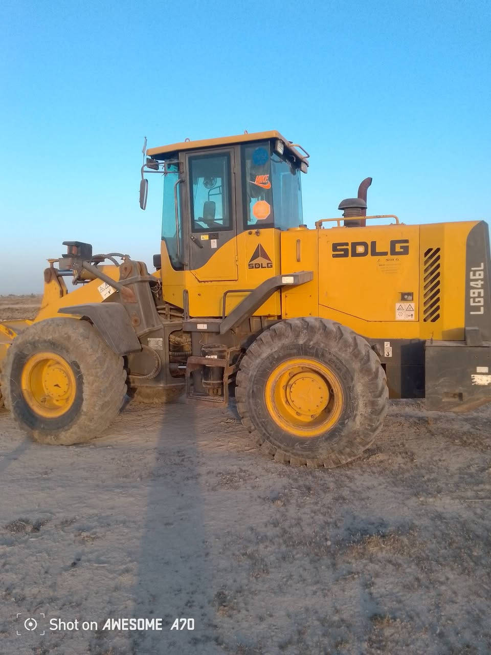 مكينه للبيع موديل 13حجم 46 مكفوله الاستفسار *********** السعر 230وبيه مجال
