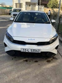 اسلام عليكم كية سيراتو 2024 كفالة عامة  ماشية 28 الف  محرك 2000 داخل ل...