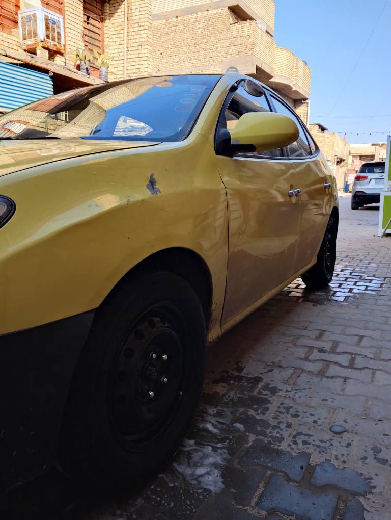 سلام عليكم ادوات ادوات ادوات 
البيع فقط مديل 2010 سياره متومه طبق الاصل شرط دك حاسبه 
سياره جديده كلش بيه بس بارد بالجاملغ اليسر كد 4 اصابع فقط تخم تايرات صدر جديد كير مكينه كفاله عامه ع الكص 
كصه جنطه متومه بغداد اجره 
مكاني بغداد السعر 45 
***********
