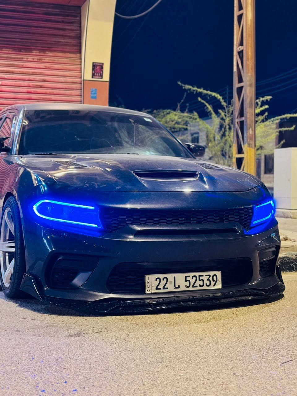 سلام عليكم جارجر Rt5700موديل 18بدَون ضربه بدون ايرباك بيه اماكن صبغ فقط تقريره الحداديه واكعه وداخله السياره مكان السيارة البصرة 
1_عليه اكسل قفل
2_شوته KN
3_هدرز +دبات سود+بوري3انج صوت طرب🔊🙋
4_بلكات نوزلات رايسناك
5_علية برمجة البطل مصطفئ ايكل
6_لد متغير تحكم على تلفون
7_سقف روز رايز
8_دواخل كله تغطيس شغل مركز تان
وبعد بيه هواي شغلات ممذكوره سياره حلوه وبالعافية على الي يأخذه
السعر 210وبيه مجال رقم الهاتف ***********
