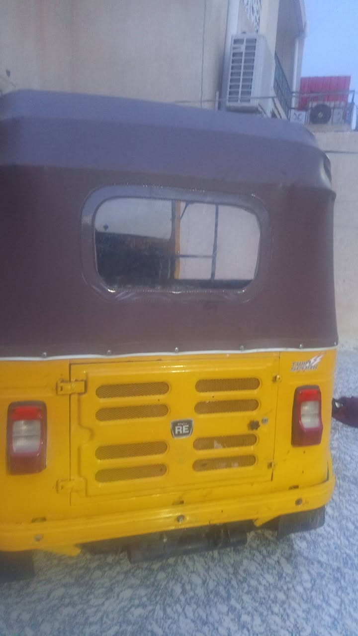 تكاتك طالعه 19شهر 4 تكتك حلوه مرقم السعر 5ونص الشراي ينتصل 
***********
