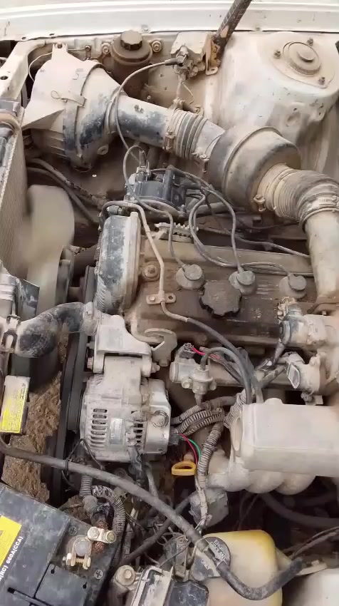 السلام عليكم كرستا موديل 91 رقم ديالى ف راعيها ماندله الحائز بل حله والمالك بديالى سنويه كارتونيه السياره محرك كير زينات والكشر كدلم العين بيها بريك تعبان والجعمقه مالت الاكسل تعبانه مراوس بسياره بدون  مكانها سبع البور *********** مكلف بنشر
