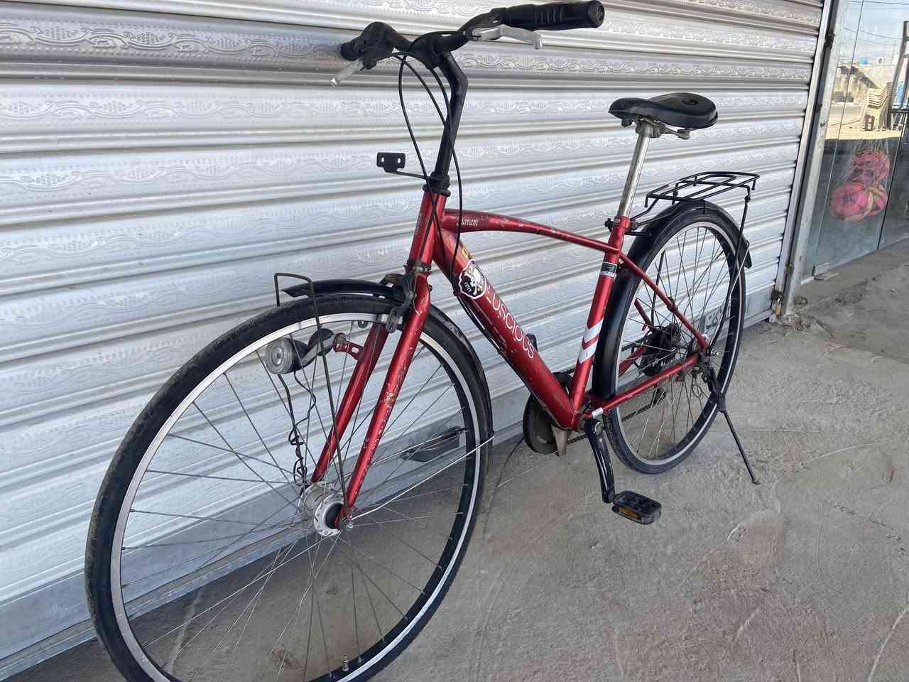 لبيع  700c ترحال ماركة LUSCIOUS ياباني سعره 65 وبي مجال مكان حي جهاد
سستم شيمانو كامل دشالي  حساس امامي ثلجي  بريكات شغلات بس عواج  بل ويل امامي


**إذا كنت صاحب هذا الإعلان وتريد حذفه لأي سبب، رجاءا أرسل رسالة إلى الدعم الفني**