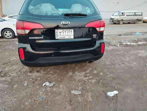 سورنتو وارد أمريكي فقط بنيد بدون دواخل ٢٠١٥ سيارة جديدة بمعنه الكلمه داخل جديد ١٠٠ بل ١٠٠ خارجهه شرط احله من الصور ٧ راكب ٦ سلندر مكينه وكير وصدر نظافة تخم تاير شرط جديد بيع أو مراوس السعر ١٥٧وبيهه حك جيتك العنوان بغداد الكرخ حي الجهاد ***********
