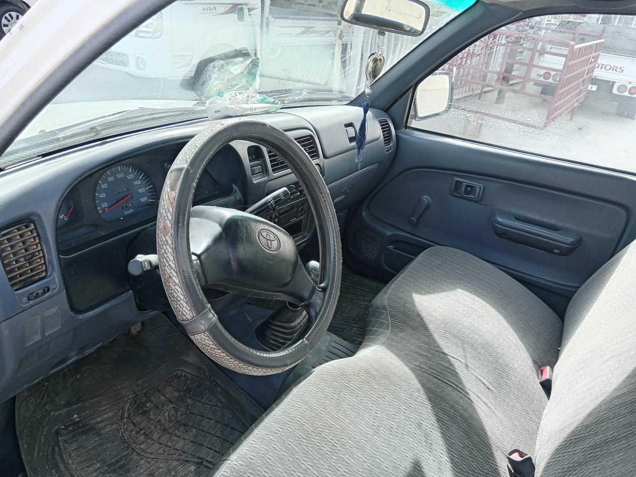 السلام عليكم تيوتا للبيع ٢٠٠١
رقم مميز ٦٤ بابل للاستفسار ***********
