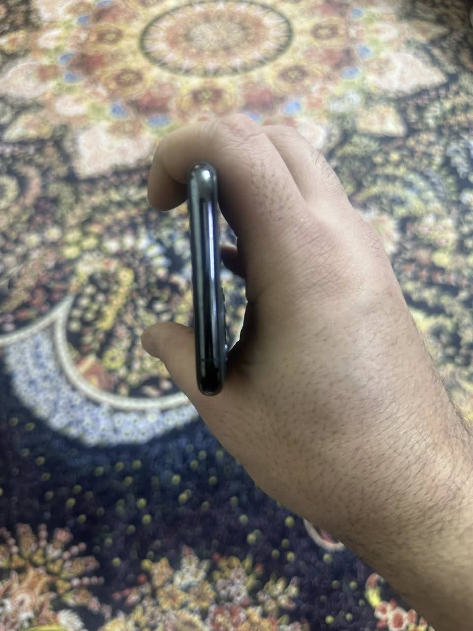 السلام عليكم 
ايفون  11برو. ذاكره 256
الجهاز مكفول من كلشي فول.  نضافه 
حته البطاريه بلاديه  
السعر 325بي مجال بسيط 
مكاني بغداد 
***********
