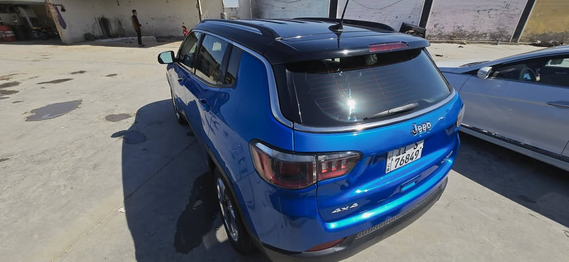 السلام عليكم سياره جيب كومبارس 2020
فئه لمتد
محرك 2400   
فول مواصفات 1 / 1  

رقم بغداد 
مواصفات خاصة فول للاخير

خمس كامرات 
كشنات جلد 
كشن كهربائي +  تبريد و تدفئة كشنات 
رادارات جميع الجهات
زينون عالي ناصي 
سستم صوت كامل داخل السيارة
بصمة تشغيل وابواب وتشغيل عن بعد
صندوك كهربائي 
شاشة ايباد تدعم كار بلي 
تبريد قطعتين
تحكمات استيرن جهتين امامي خلفي 
هواي بعد بيها مواصفات
سعرها اتصل وتدلل
مكان السيارة ديوانيه
واتساب او الاتصال عالرقم ***********
