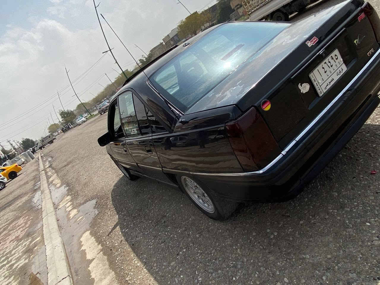 سلام عليكم للبيع او مراوسه اوميكا موديل، 1992 حجم 20 سياره فول مواصفات سقف سلايت سلايت كهربائي جامات كهربائي كيرعادي سنويه مشروع وطني جديد لغايه 2028 كير محرك بشرط جديده سعر 33وبي مجال بصيط عنوان كركوك رقم هاتف ***********
