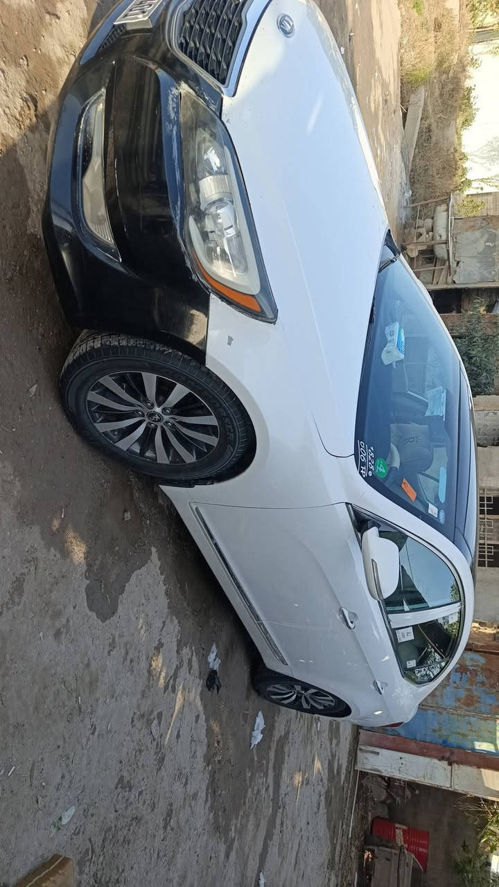 سلام عليكم كياء كادنزه ٢٠١١فول مواصفات خليج سعر113 وبيه مجال رقم ***********
