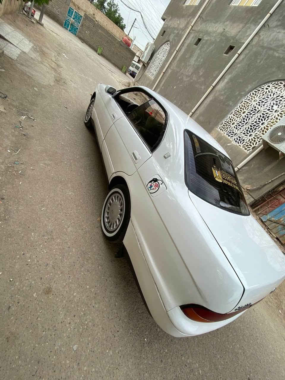 سلام عليكم بطه البيع مديل 95 سياره حلو تخم تاير حدديه فول بيه كص جملغ واحد فقط بدون شاصي الكير ياخر ومكينه  زينه السعر ٤٠مكاني البصره قضاء آلمدينه 
***********

