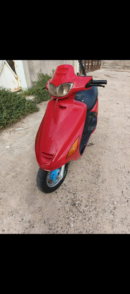 دراجه فراشه فحل للبيع السعر 500وبيها مجال اشتريتها رمبه من بغداد بشهر ال 12 مبدل فقط بستم مكينه ناعمه نكره سلف باتري جديد ادامه كلجات وقايش جديد اصلي ياماها مكاني البصرة شط العرب الجزيره***********
