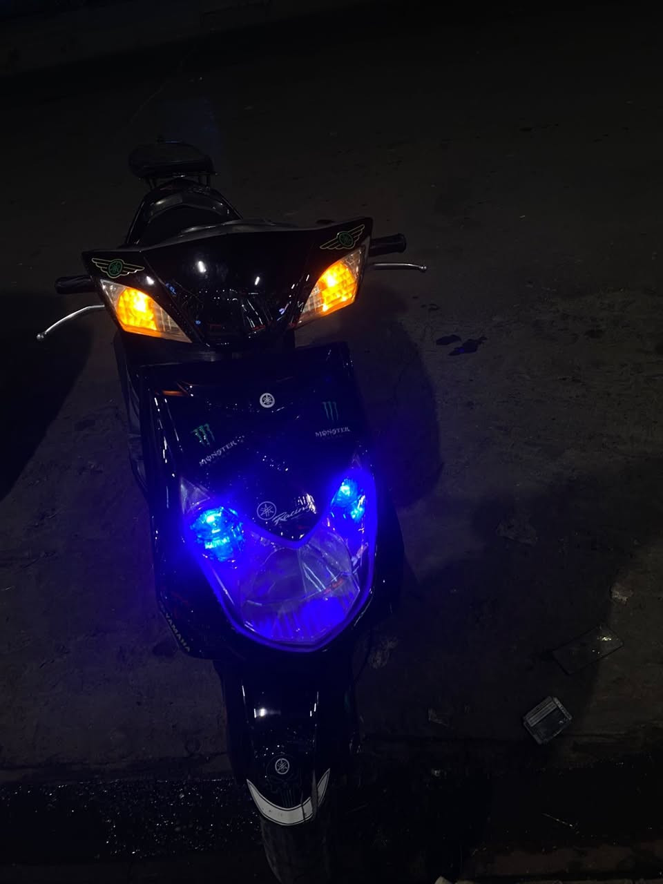 سكنس فحل لبيع بكاني جسر ديالى الجديد الدشبول بس فيشه يرادله كابريتر الدراجه مفتوحه السعر 500
***********
