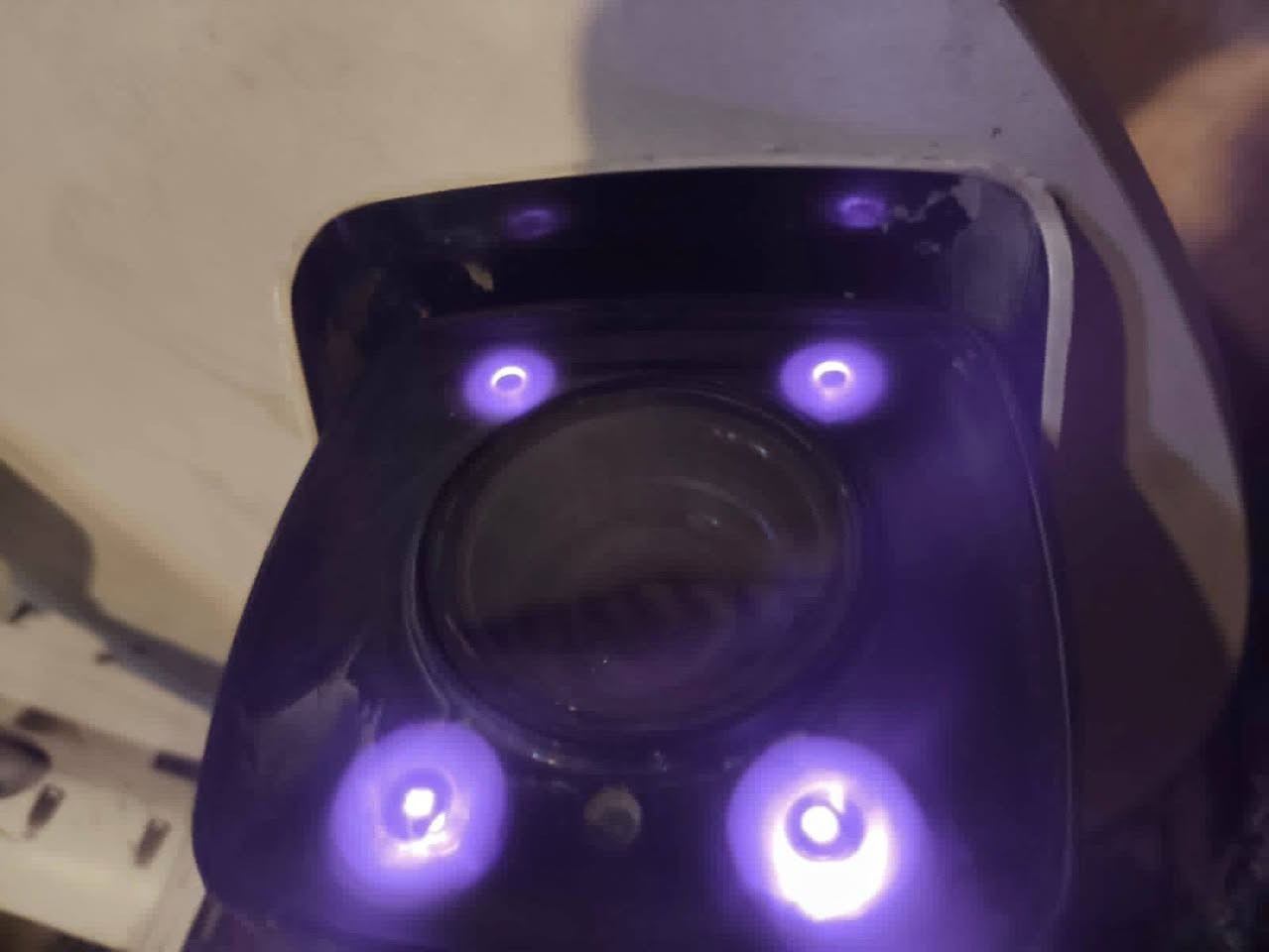 السلام عليكم
كاميرات هاكفجن ip موترايزر
8m—z15-20m
مستخدمات بس نضيفات كلش مسويلهن صيانة سعر الوحدة ٩٠ الف مكاني بغداد البلديات ما عندي توصيل ***********
