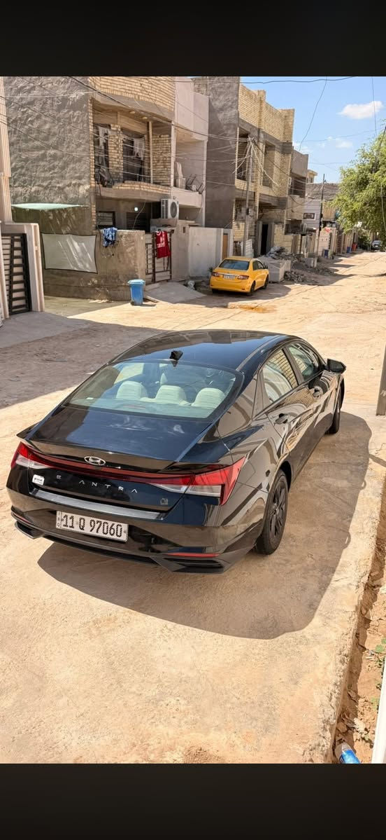 سلام عليكم 

Hyundai Elantra 🚘
موديل 2023

مواصفات نص فول 
بصمة تشغيل عن بعد رادار امامي جانبي وهاي المواصفات المعروفه 

زارع عدسات 

فريز وراديتر جدد 

حادث السياره جاملغ وبنيد بدون دواخل البنيد مصبوغ نصه والجاملغ بارد 

السعر ١٤٠ وبي مجال بسيط 

رقم موبايل 

***********
