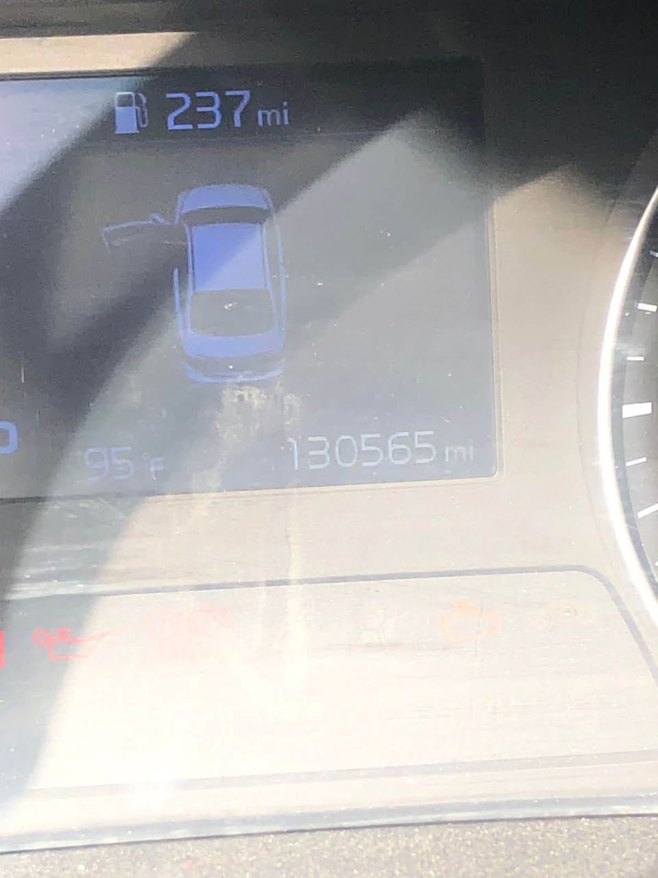 كيه فورتي موديل 2019 وارد امريكي المحرك 2000دوش الكير AT المكاني بغداد السياره بيه ضربه بل جنطه بس لا لغود ولا شواصي السعر 115 بيه مجال السياره جديده هذه رقمي ***********
